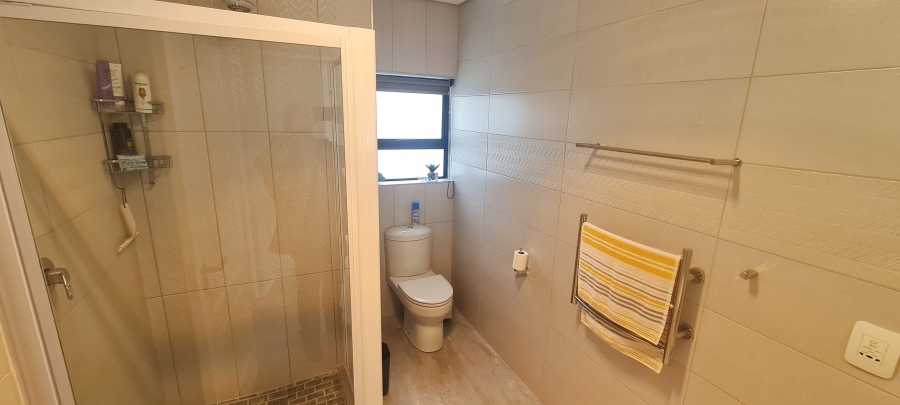 3 Bedroom Property for Sale in Village On Sea Western Cape